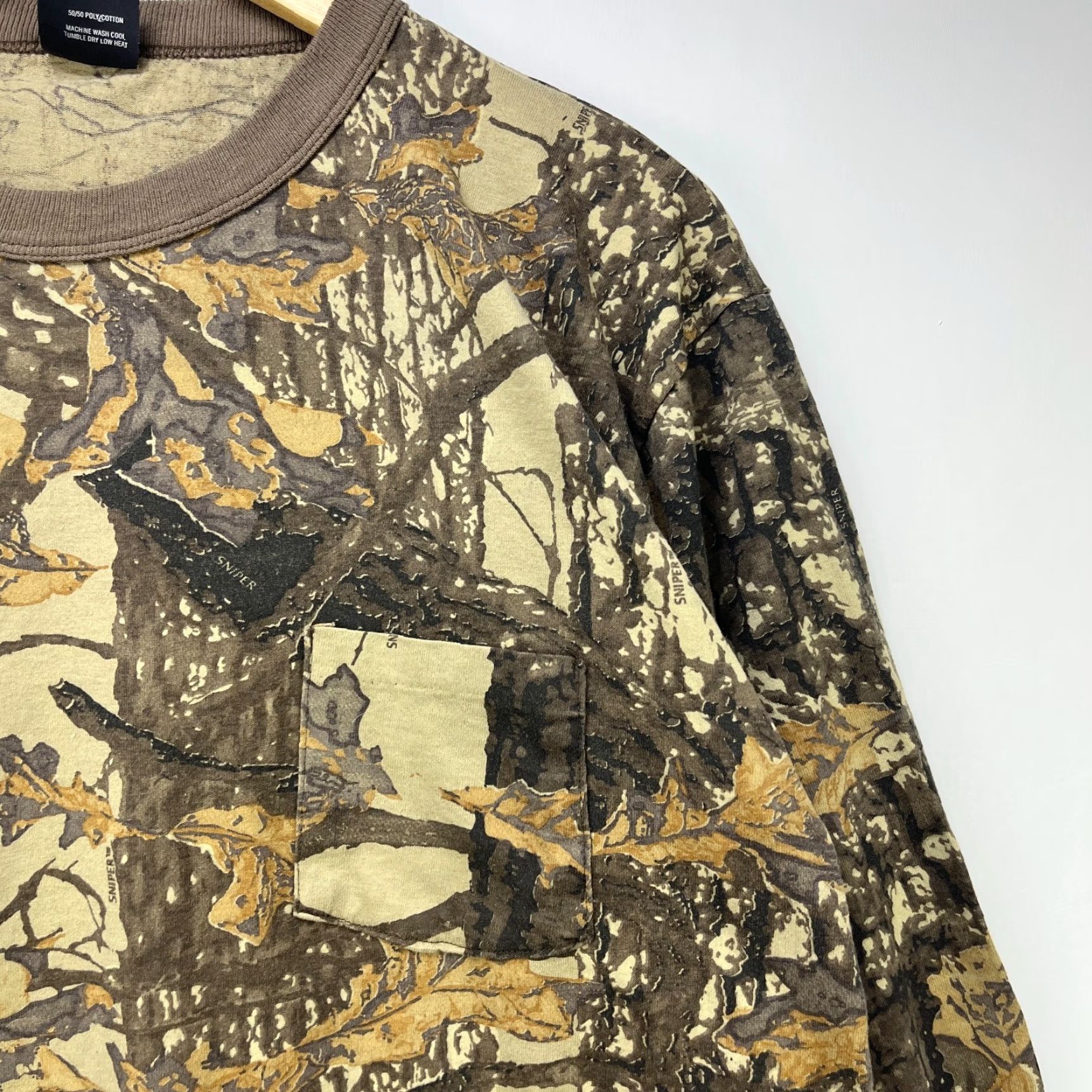 Realtree VINTAGE Realtree Camo Long Sleeve Shirt Large Made in USA Men's T-Shirt, Green, 80s, 90s? Size US L / EU 52-54 / 3 - 3 Thumbnail