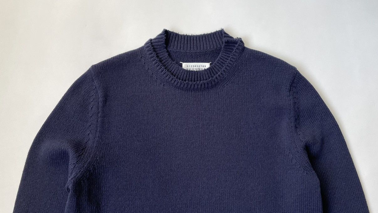 Maison Margiela A/W 21 ‘Destroyed’ Cuffs Margiela Sweater Size US M / EU 48-50 / 2 - 2 Thumbnail