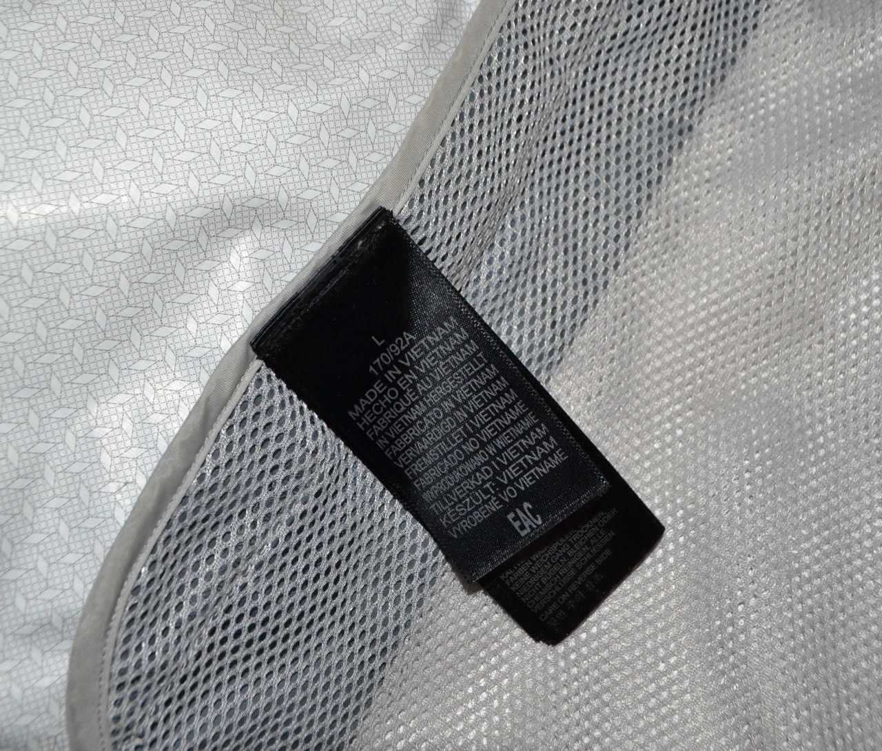 Marmot Marmot Women’s Rain Jacket Size L Gray Waterproof Hooded Size L / US 10 / IT 46 - 16 Thumbnail