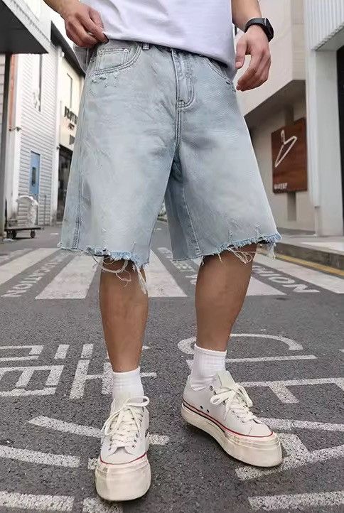 Jean Korean style ripped light jeans shorts Size US 38 / EU 54 - 6 Thumbnail