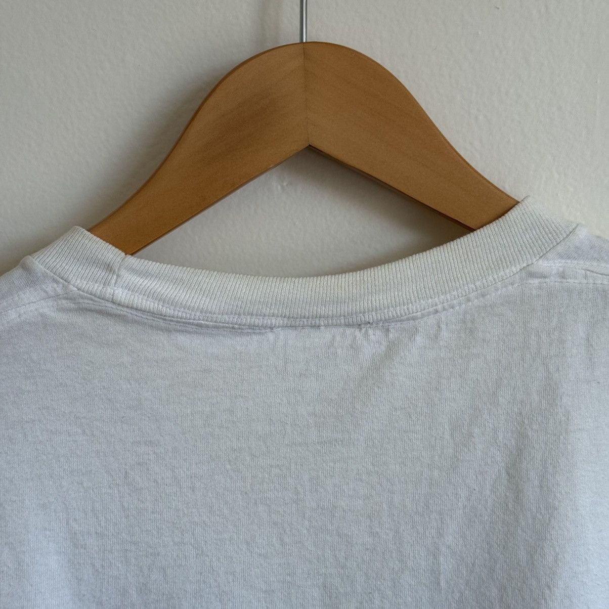 Vintage Vintage Reggie Wilson Fist and Heel Jerzees T-Shirt Size US L / EU 52-54 / 3 - 12 Thumbnail