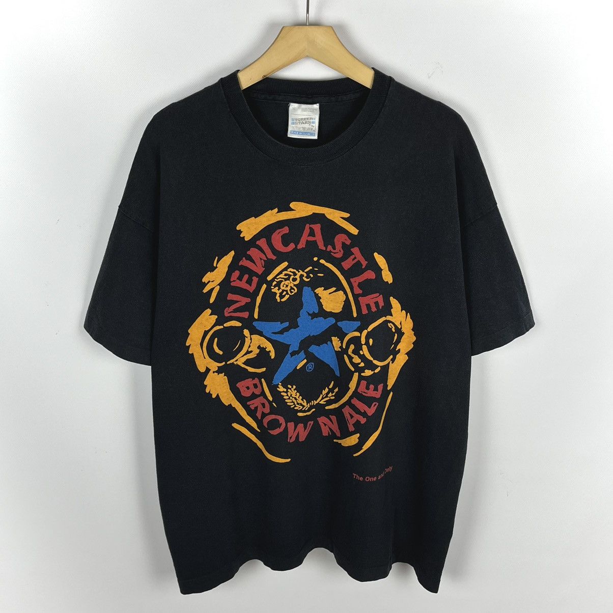 Drink Beer Save Water Vintage New Castle beer single stitch faded tee 90’s Size US XL / EU 56 / 4 - 1 Thumbnail
