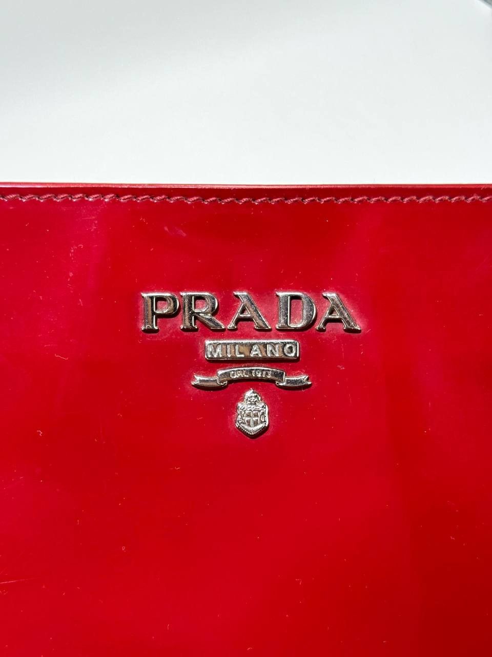 Prada Prada Ouverture patent leather crossbody bag Size ONE SIZE - 18 Thumbnail