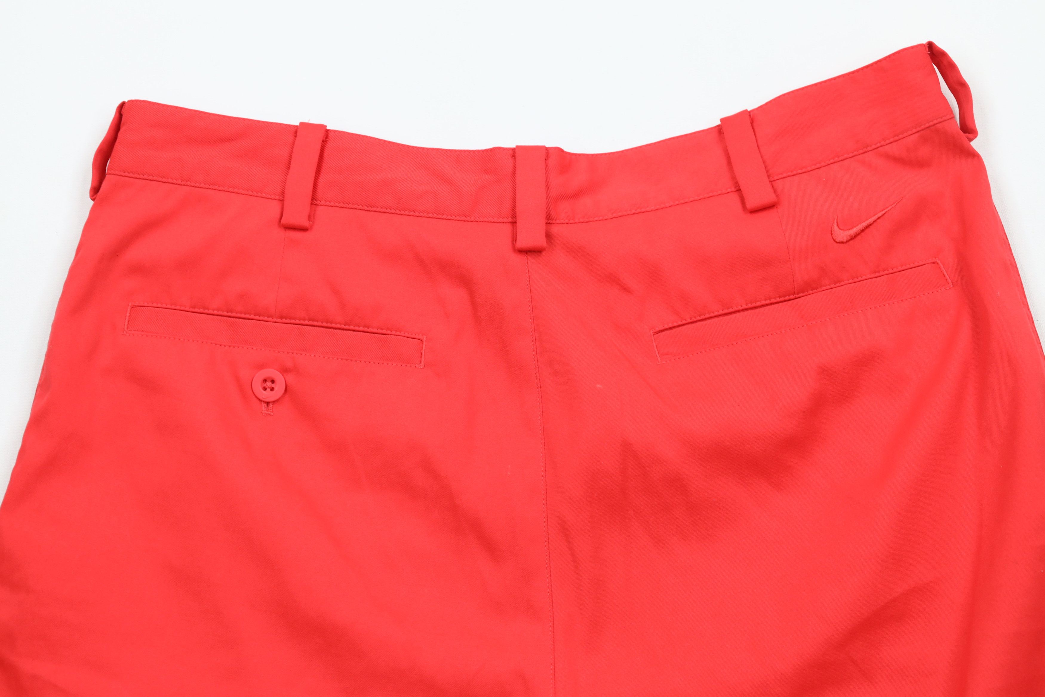 Nike × Vintage Nike Golf Flat Front Golfing Chino Shorts Solar Red Size US 30 / EU 46 - 10 Thumbnail