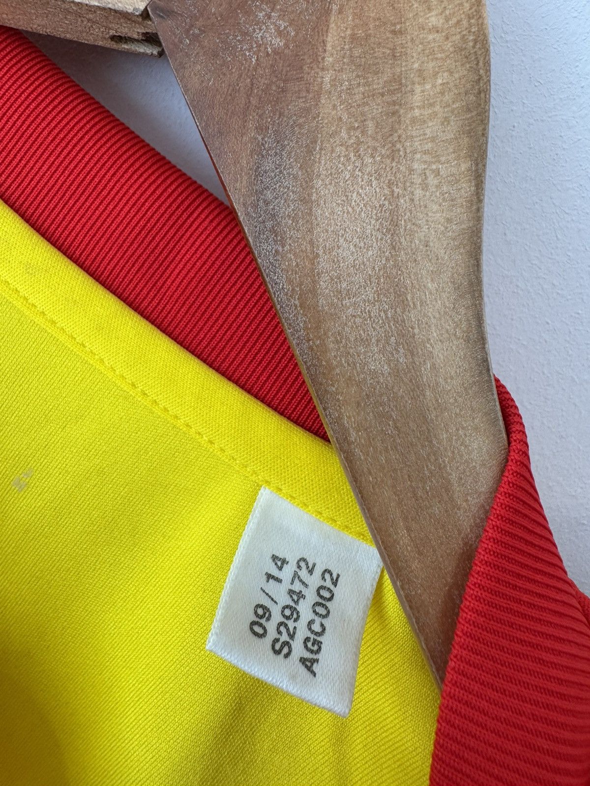 Adidas Wales 2015-2016 Away Soccer Jersey Adidas Football Shirt Kit Size US S / EU 44-46 / 1 - 12 Thumbnail