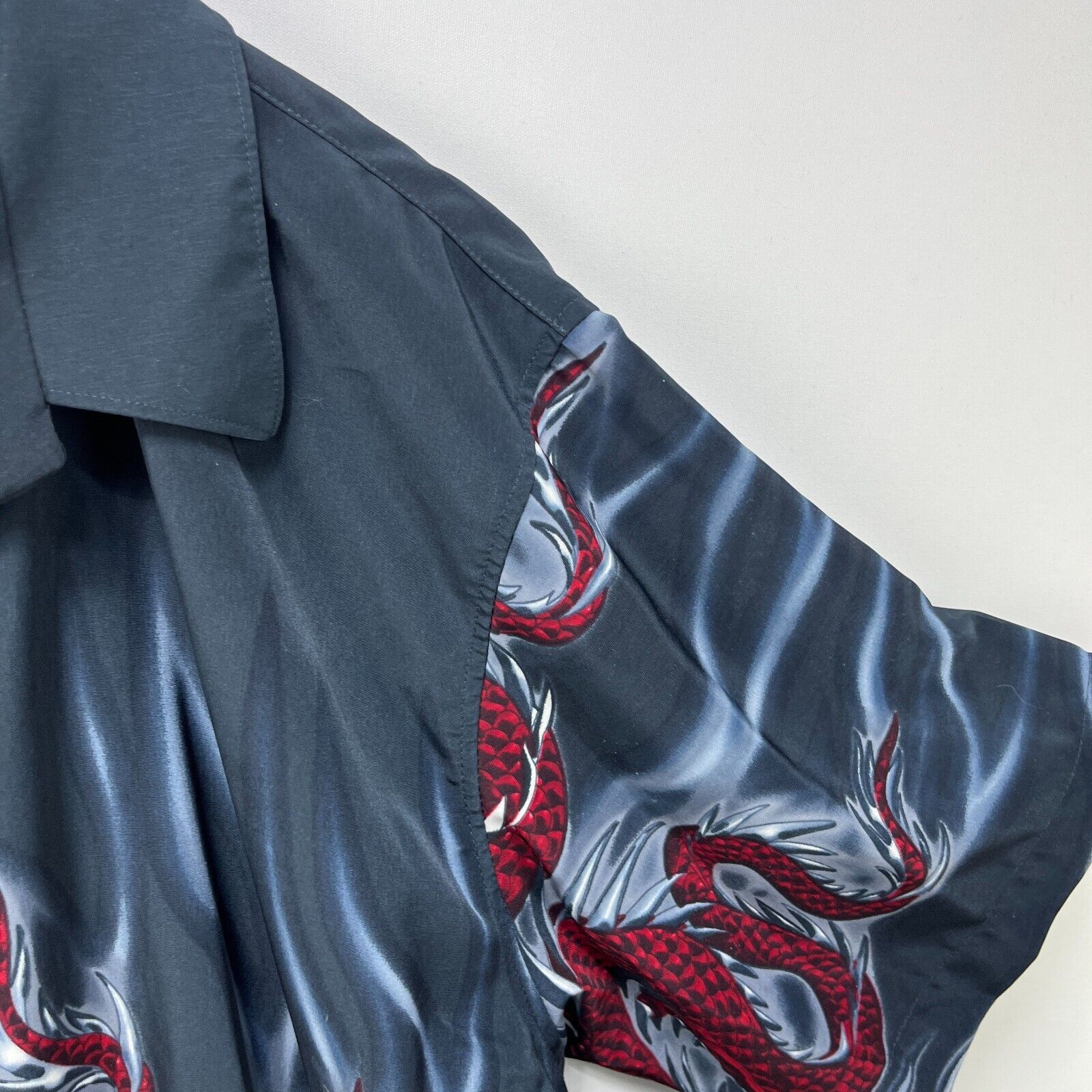 Vintage Vintage Red Dragon Button Up Hawaiian Flames All Print XL Size US XL / EU 56 / 4 - 4 Thumbnail