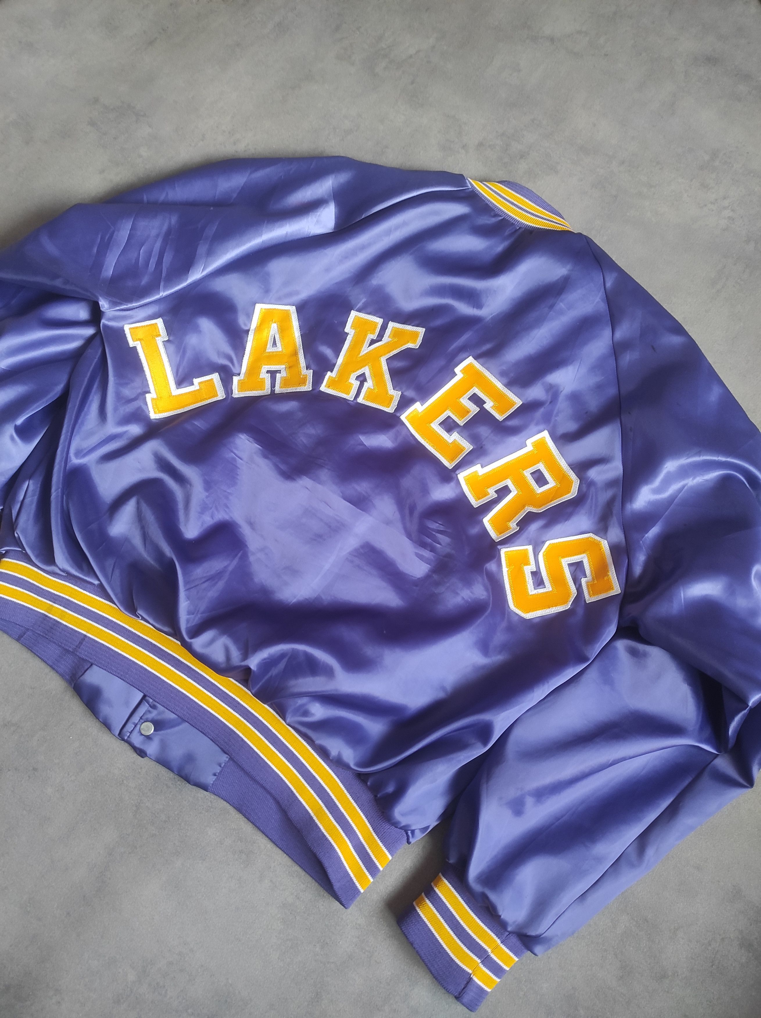 NBA Vintage Chalk Line NBA Los Angeles Lakers Bomber Jacket USA Size US L / EU 52-54 / 3 - 4 Thumbnail