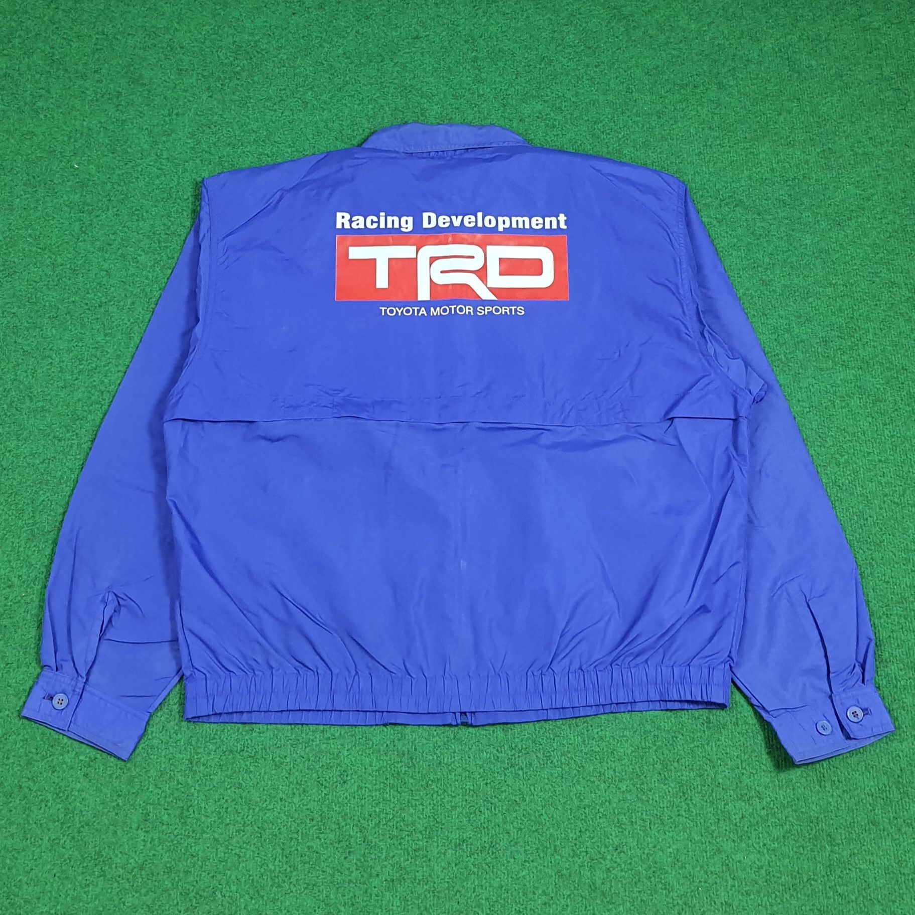 Japanese Brand Vintage TRD Toyota Custom Logo Light Thin Jacket C281N7 Size US L / EU 52-54 / 3 - 1 Thumbnail