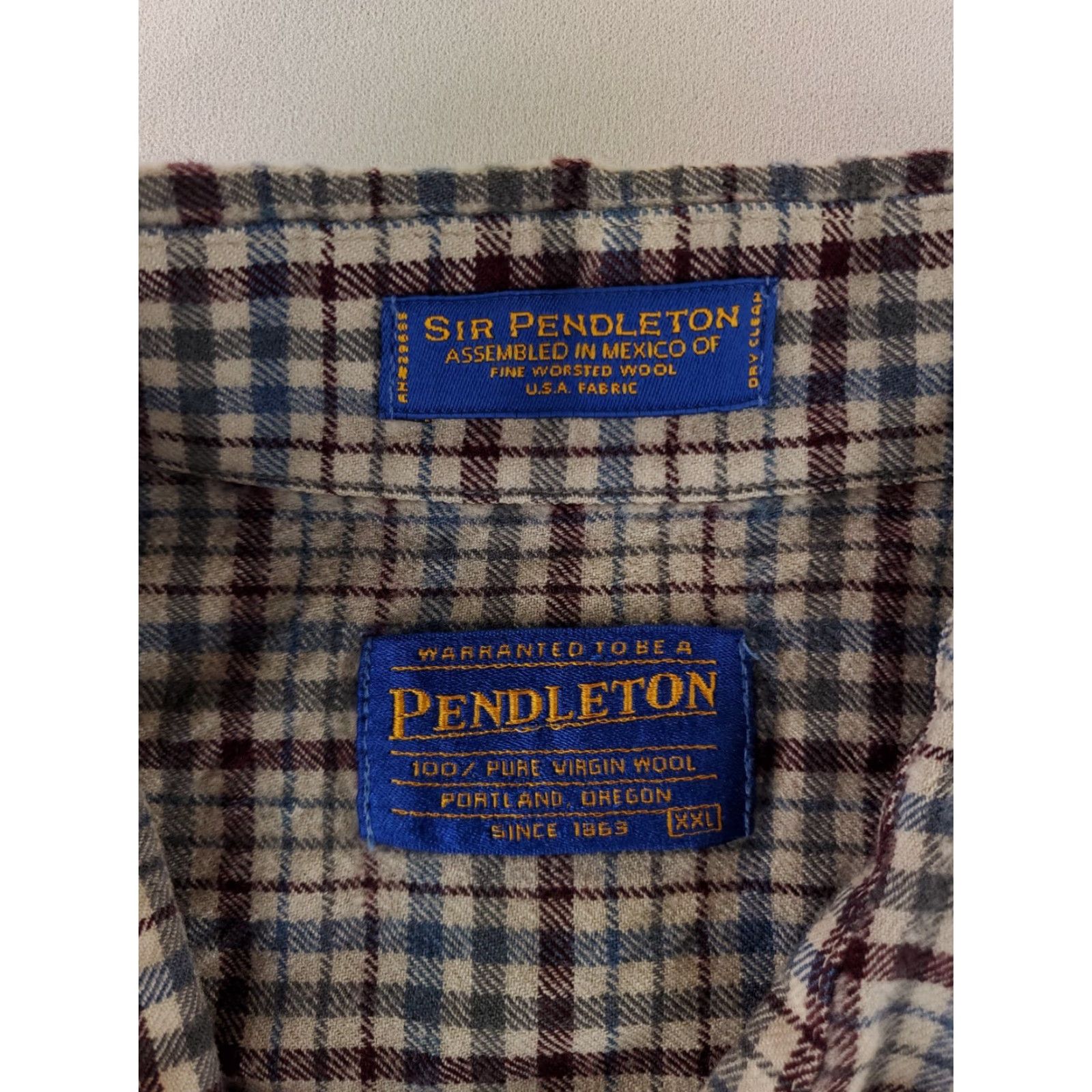 Pendleton VINTAGE Pendleton Sir Pendleton Medium Weight Button Up Shirt Blue Gray Plaid Mens XXL Shirt Size US XXL / EU 58 / 5 - 2 Thumbnail