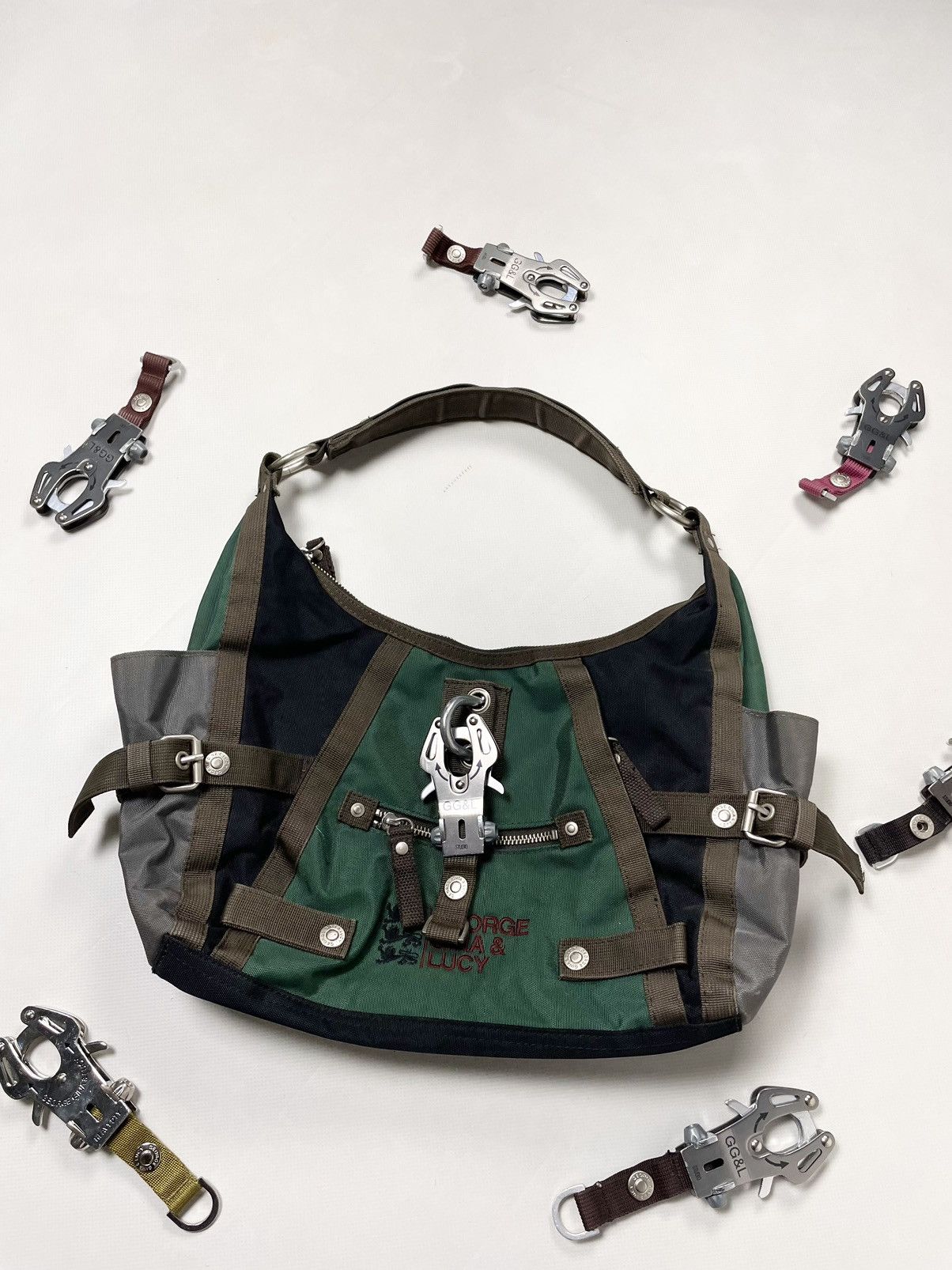 Japanese Brand George Gina & Lucy Popalicious Green Alyx Carabiner Bag GGL Size ONE SIZE - 3 Thumbnail