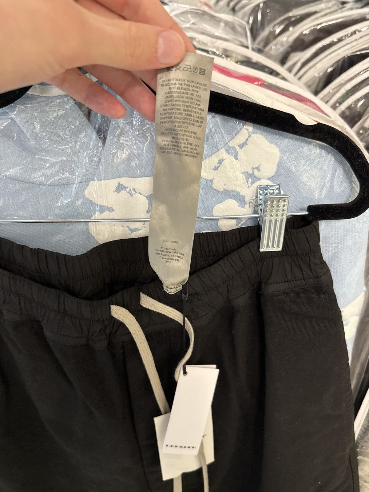 Rick Owens Drkshdw Rick Owens Pod Shorts Medium Size US 32 / EU 48 - 4 Thumbnail