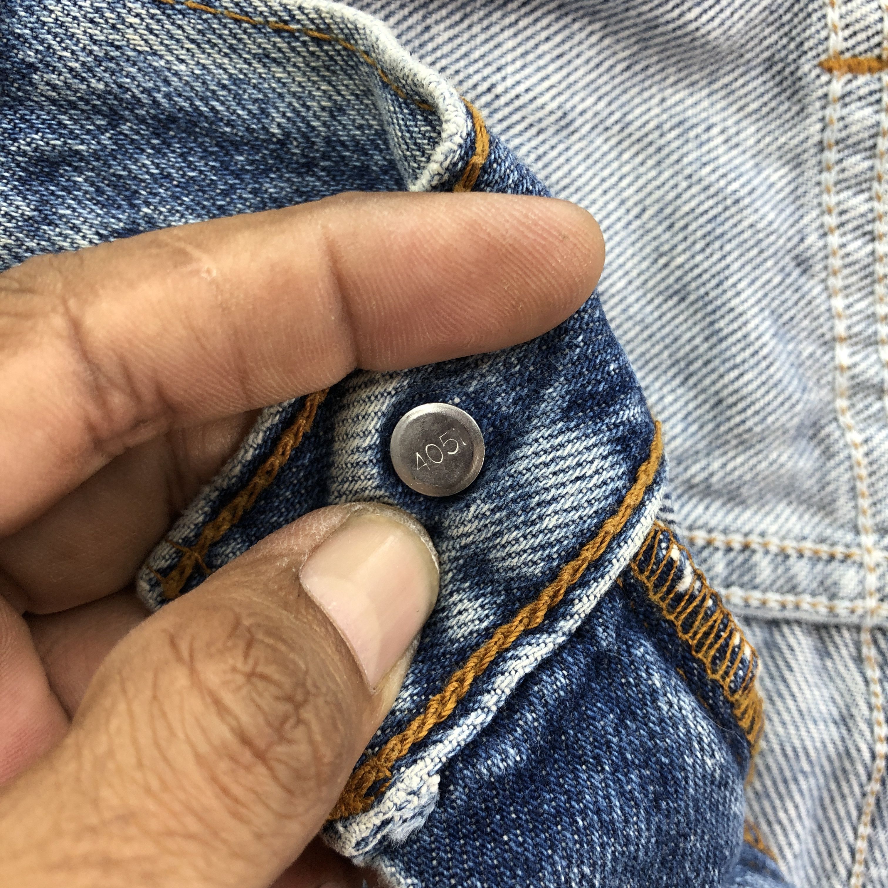 Levi's Vintage Ripped Levi's 505 Jeans Levis Faded Light Wash Denim Size US 40 / EU 56 - 11 Thumbnail