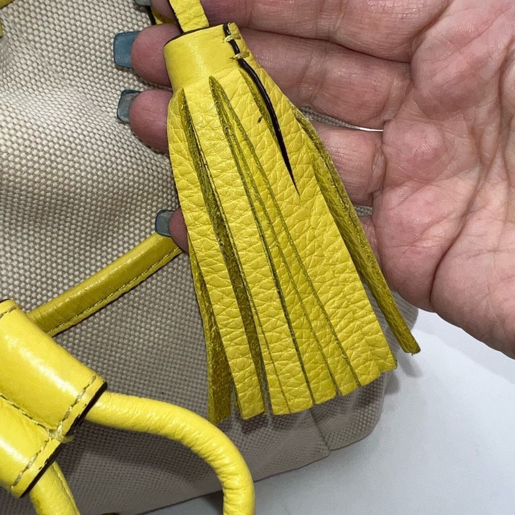 Coach COACH AVERY CANVAS DRAWSTRING SHOULDER BAG Size ONE SIZE - 6 Thumbnail