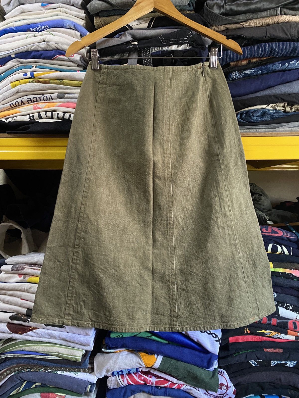 image of Italian Designers x Michael Kors Hype Designer Michael Kors Kors Skirt in Khaki, Women's (Size 27)