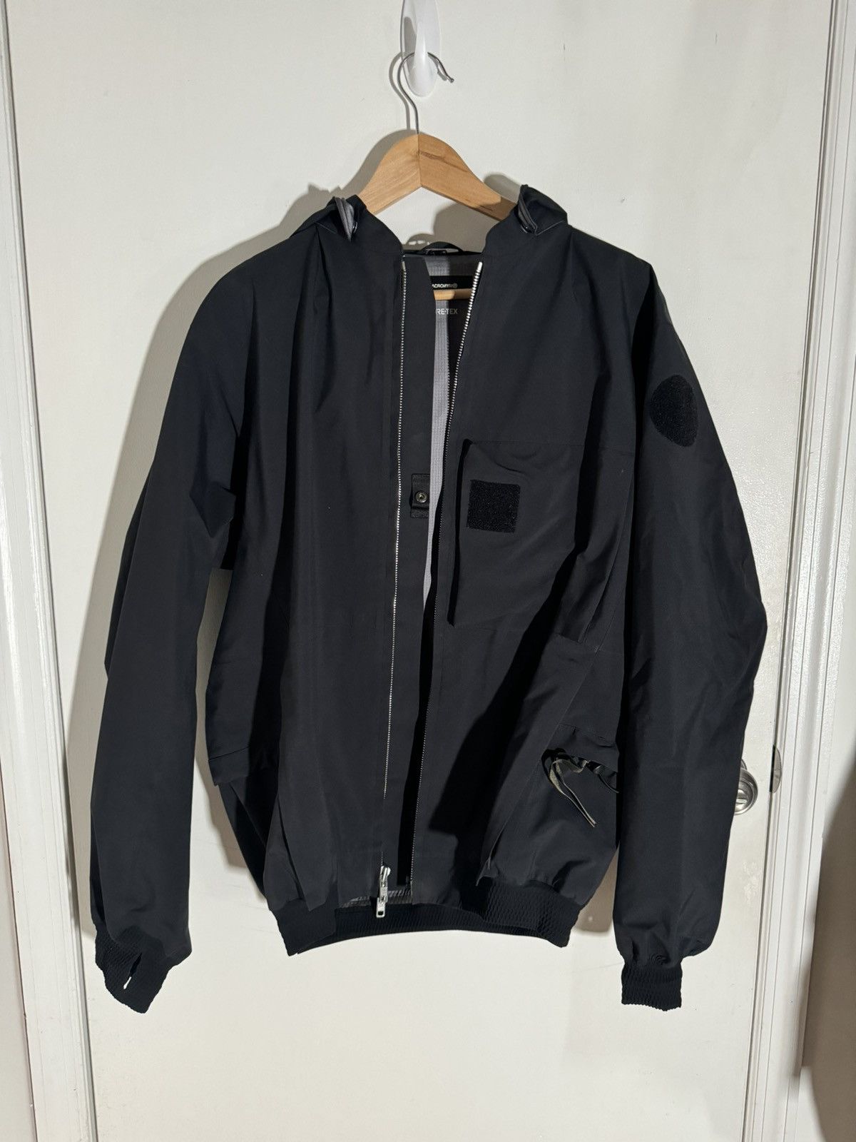 Acronym Acronym J59-GT Size US M / EU 48-50 / 2 - 3 Thumbnail