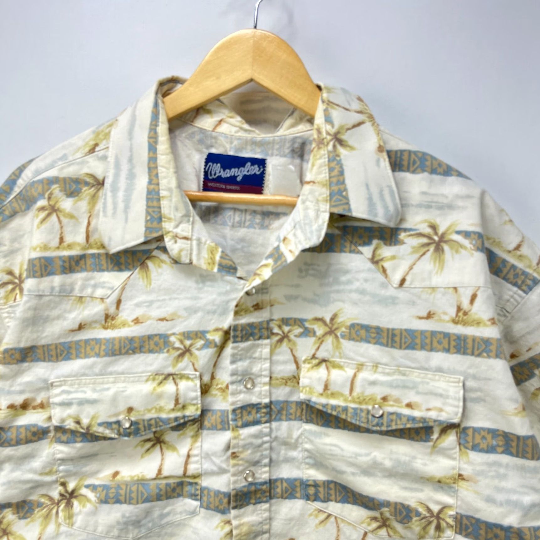Wrangler VINTAGE Wrangler Western Shirt 3XL Short Sleeve Button-Up Mens 90s White Size US XXL / EU 58 / 5 - 3 Thumbnail