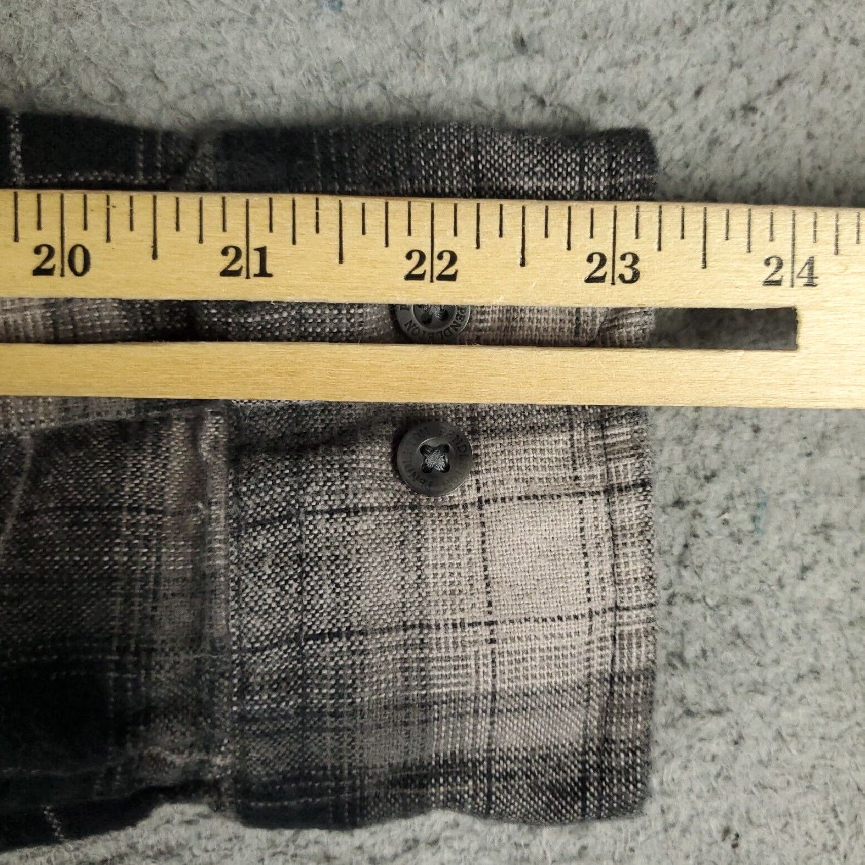 Pendleton Pendleton Button-Up Shirt Mens Medium Gray Beige Plaid Flannel Long Sleeve Size US M / EU 48-50 / 2 - 7 Thumbnail