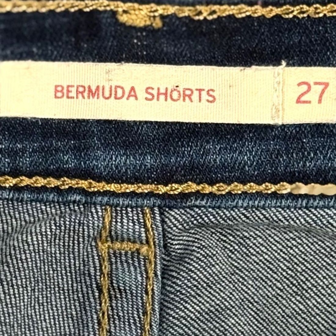 CO Levi Strauss Co Womens Bermuda Denim Jean Shorts Sz 27 Mid Rise Summer Y2K Retro Size 27" / US 4 / IT 40 - 6 Thumbnail