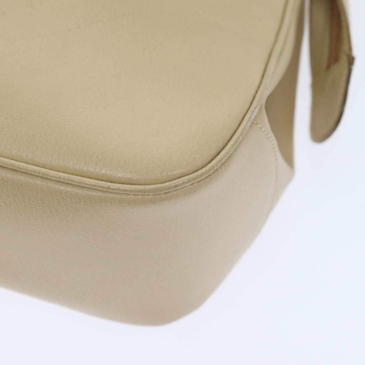 Salvatore Ferragamo Salvatore Ferragamo Gancini Shoulder Bag Leather Beige Gold Size ONE SIZE - 9 Thumbnail
