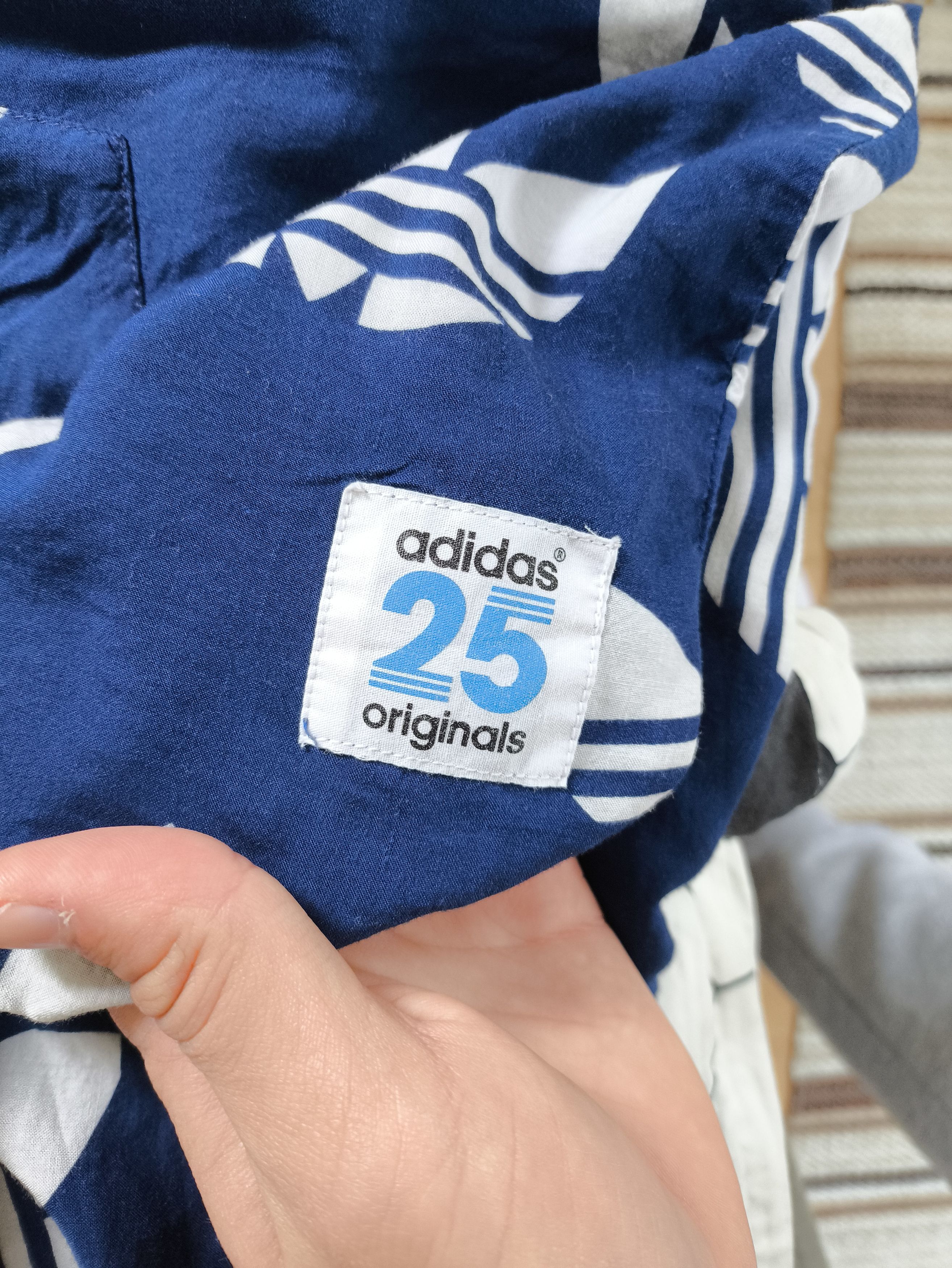 Adidas × Nigo adidas Originals x Nigo 25 Aloha Trefoil Button-Down Shirt Size US M / EU 48-50 / 2 - 3 Thumbnail