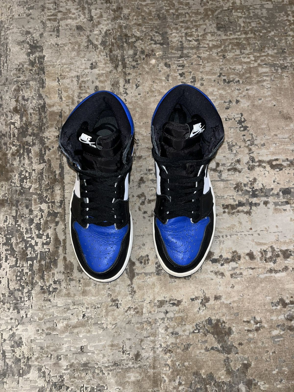 Jordan Brand Air Jordan 1 Retro High OG ‘Royal Toe’ 2020 Size US 9 / EU 42 - 6 Thumbnail