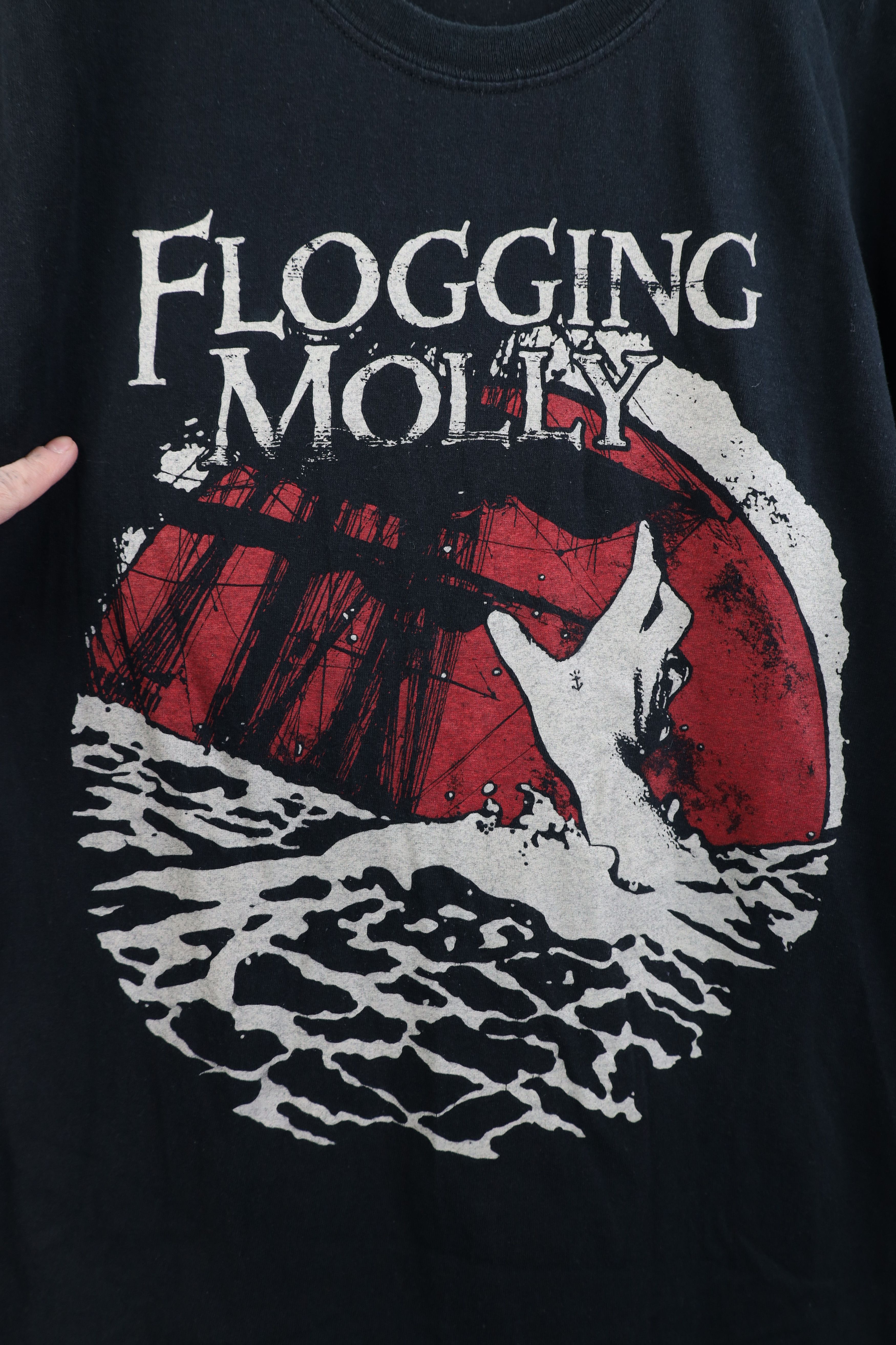 Vintage Vintage Y2K Spell Tour Flogging Molly Band T-Shirt Black Size US XL / EU 56 / 4 - 4 Thumbnail