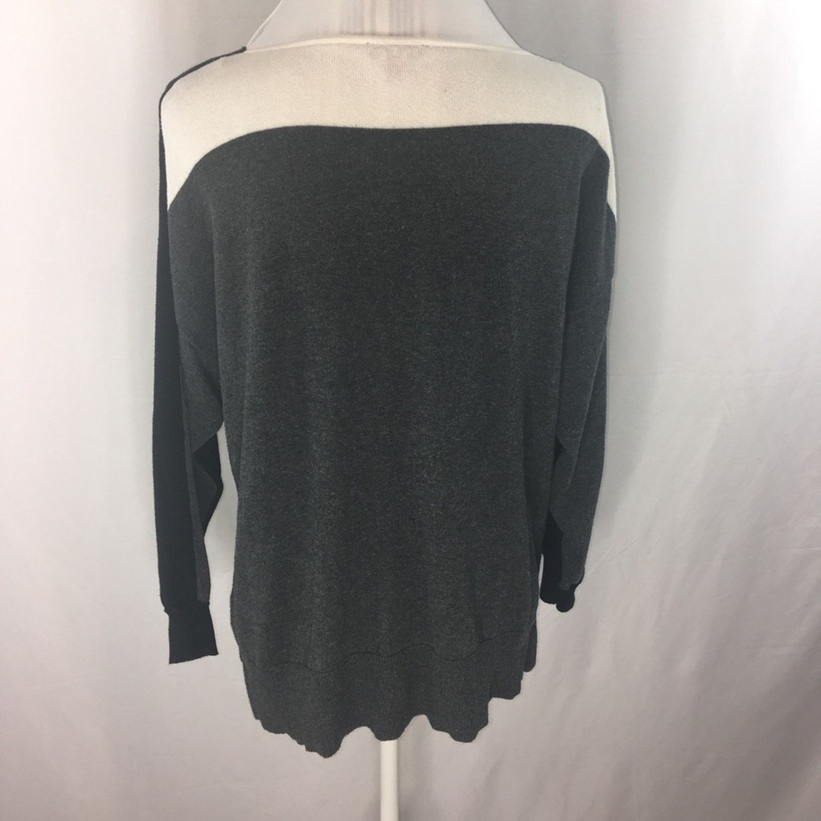 Vince Camuto Vince Camuto Women's Long Sleeve Knit Top Size Medium Size M / US 6-8 / IT 42-44 - 2 Thumbnail