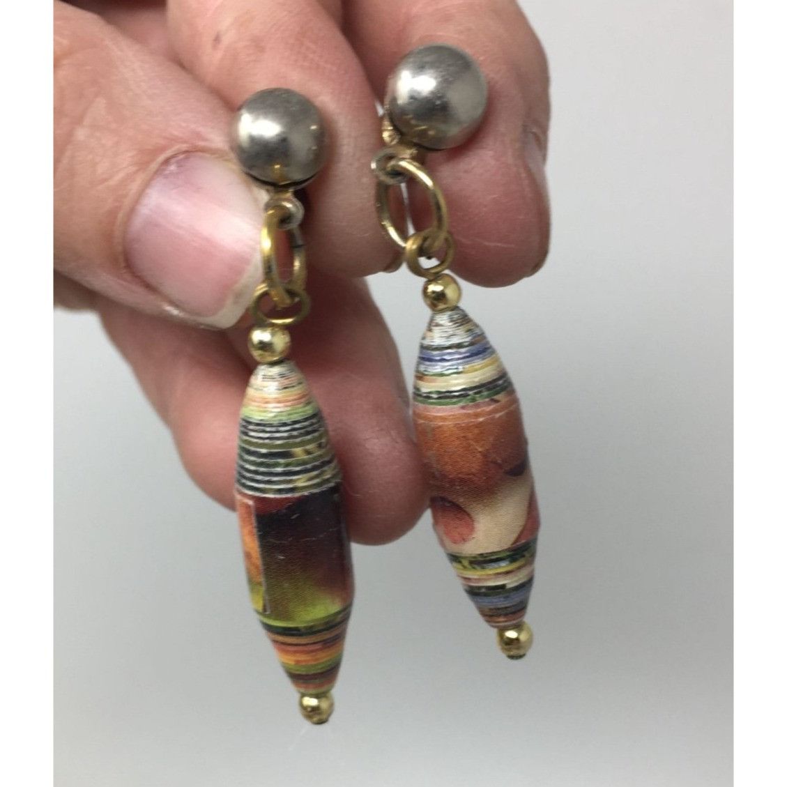Other Women's Beautiful Unique Handmade Paper Bead Dangle Earrings Size ONE SIZE - 3 Thumbnail