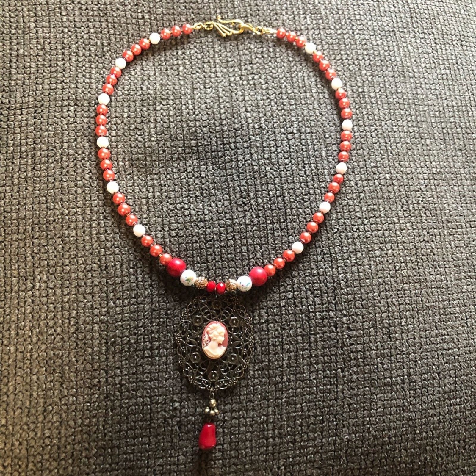 Handmade Handcrafted repurpose lady cameo Czech glass Pearl necklace Size ONE SIZE - 7 Thumbnail