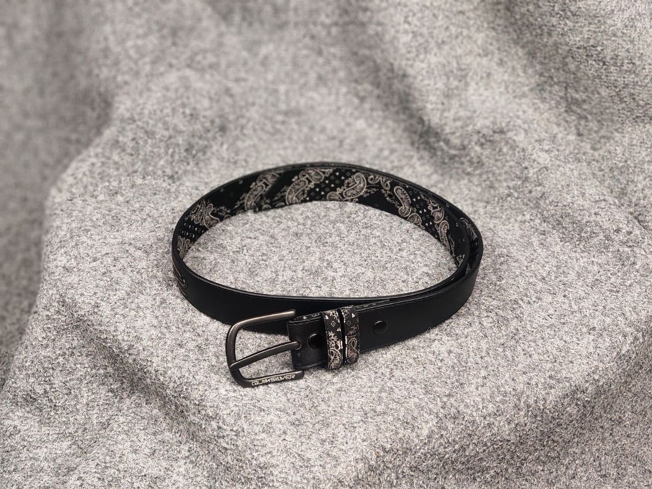 Quiksilver Vintage Quiksilver Black bandana Logo Belt Y2K Hype style Size ONE SIZE - 2 Thumbnail