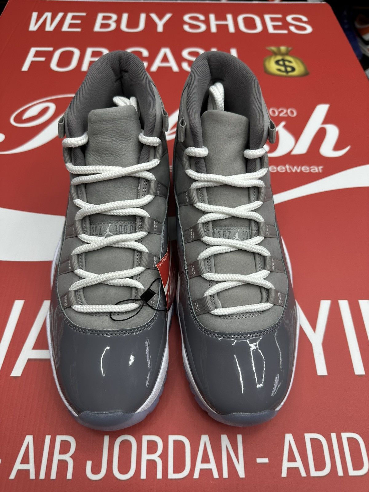 Jordan Brand Air Jordan 11 Cool Grey Size 10 Size US 10 / EU 43 - 4 Thumbnail