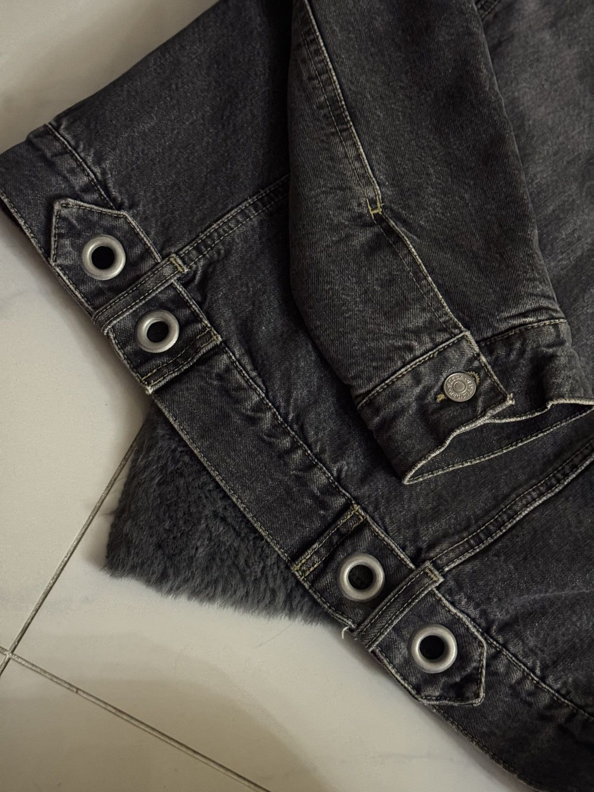 Vintage Denim jacket L vintage street vibe + metal rings Size US L / EU 52-54 / 3 - 4 Thumbnail