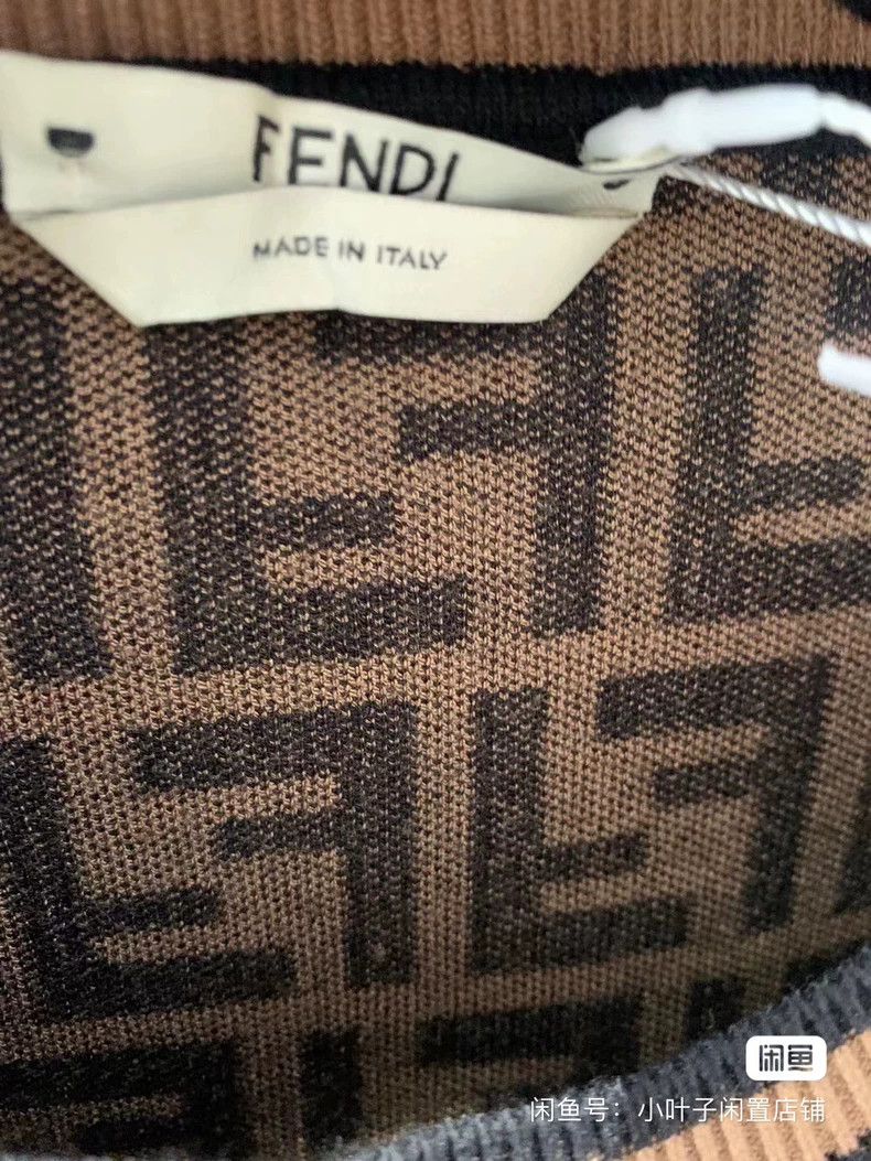 Fendi Fendi size 34 Old Flower Sweater Size US XXS / EU 40 - 3 Thumbnail
