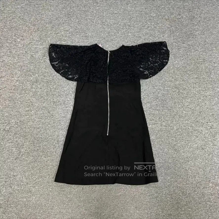 Louis Vuitton Louis Vuitton Lace Shawl Dress. Size US 26 / EU 42 - 3 Thumbnail