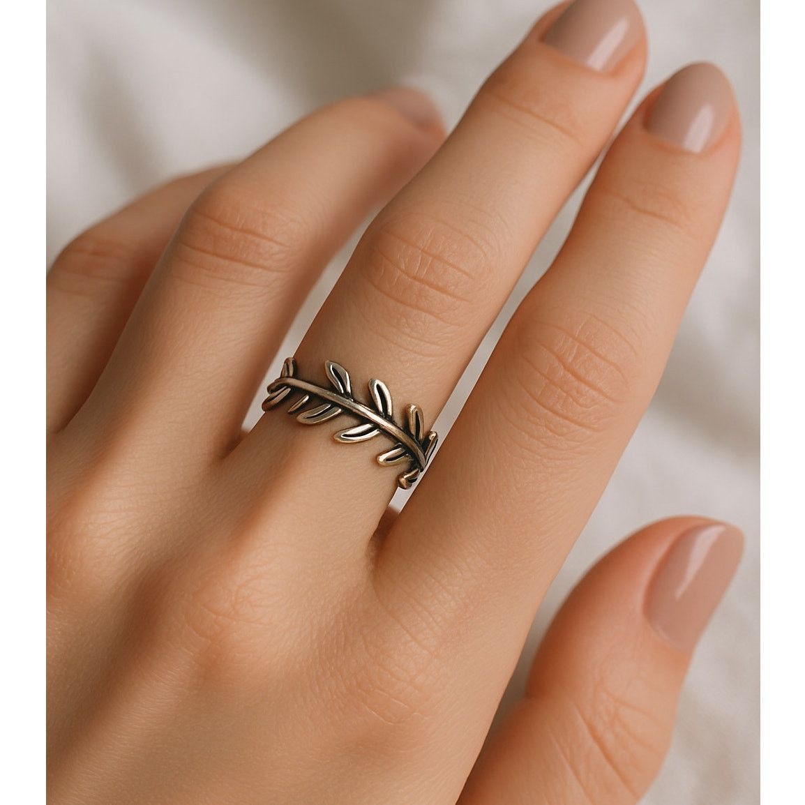 pandora Boho Olive Leaf Band Ring Silver 925 Pandora Size 6 Size ONE SIZE - 1 Thumbnail