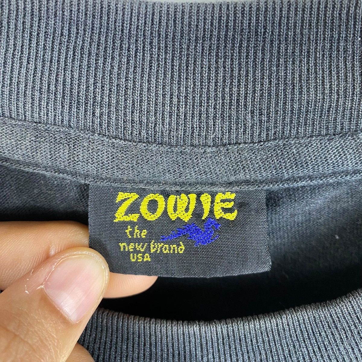 Vintage Vintage 00's ZOWIE Wolf Innocent Diving The New Brand Usa Size US L / EU 52-54 / 3 - 6 Thumbnail