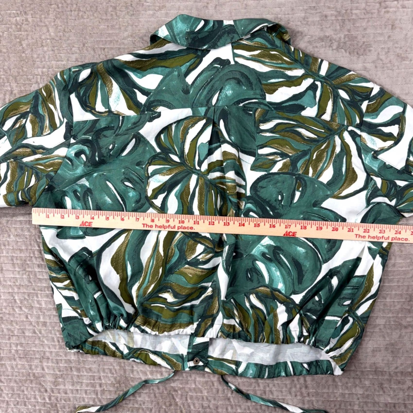 Anthropologie Hutch Cropped Utility Jacket Tropical Monstera Leaf Linen Blend Green M Jacket Women Long Sleeve Button Snap Drawstring Hem Casual Travel Workwear Size M / US 6-8 / IT 42-44 - 6 Thumbnail
