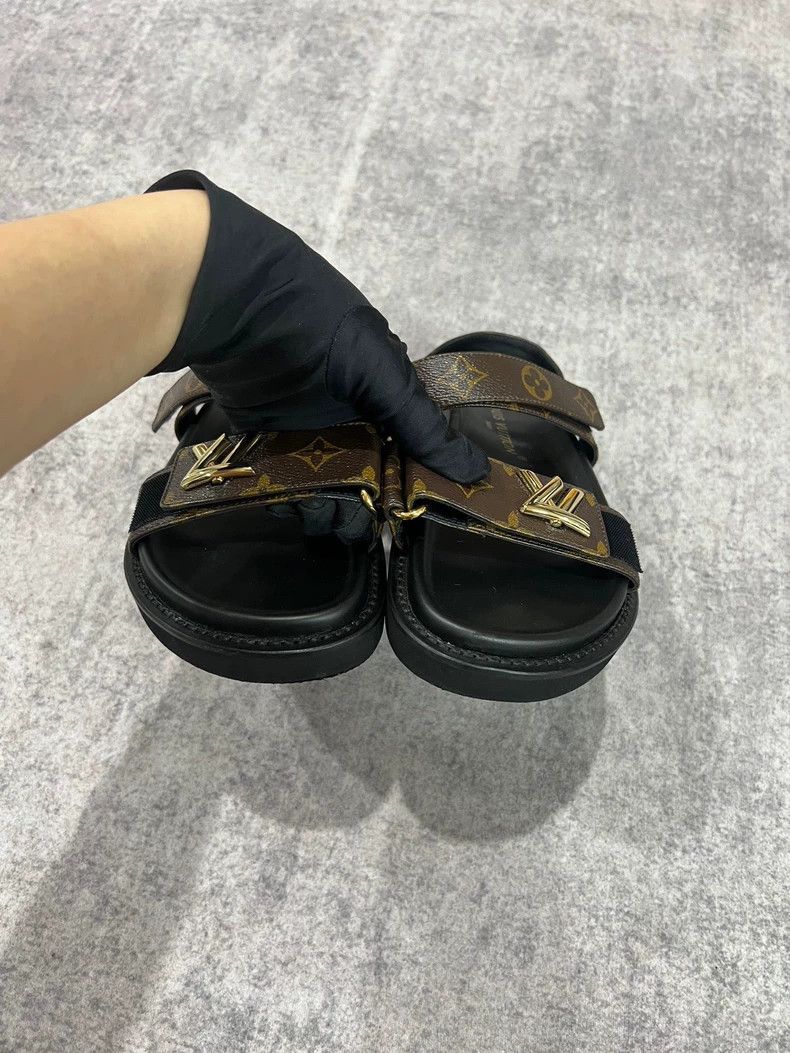 Louis Vuitton Louis Vuitton Presbyopic sandals Size US 5 / EU 37 - 4 Thumbnail