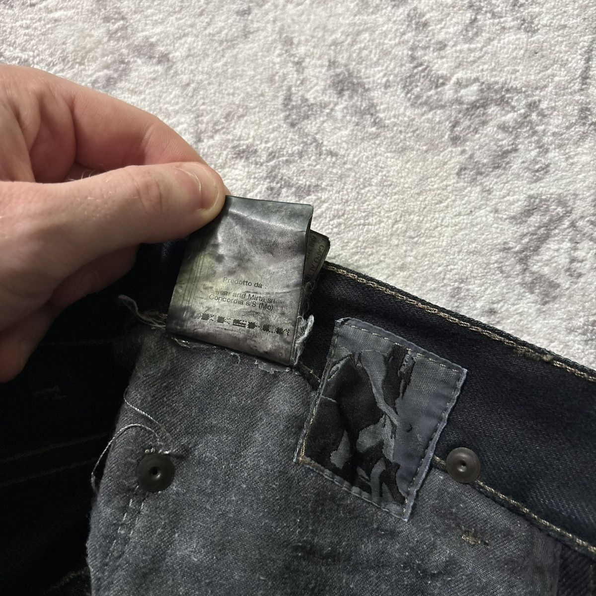 Rick Owens Drkshdw Rick Owens DRKSHDW Waxed Cropped Jean Shorts | Size 28 Size US 28 / EU 44 - 13 Thumbnail
