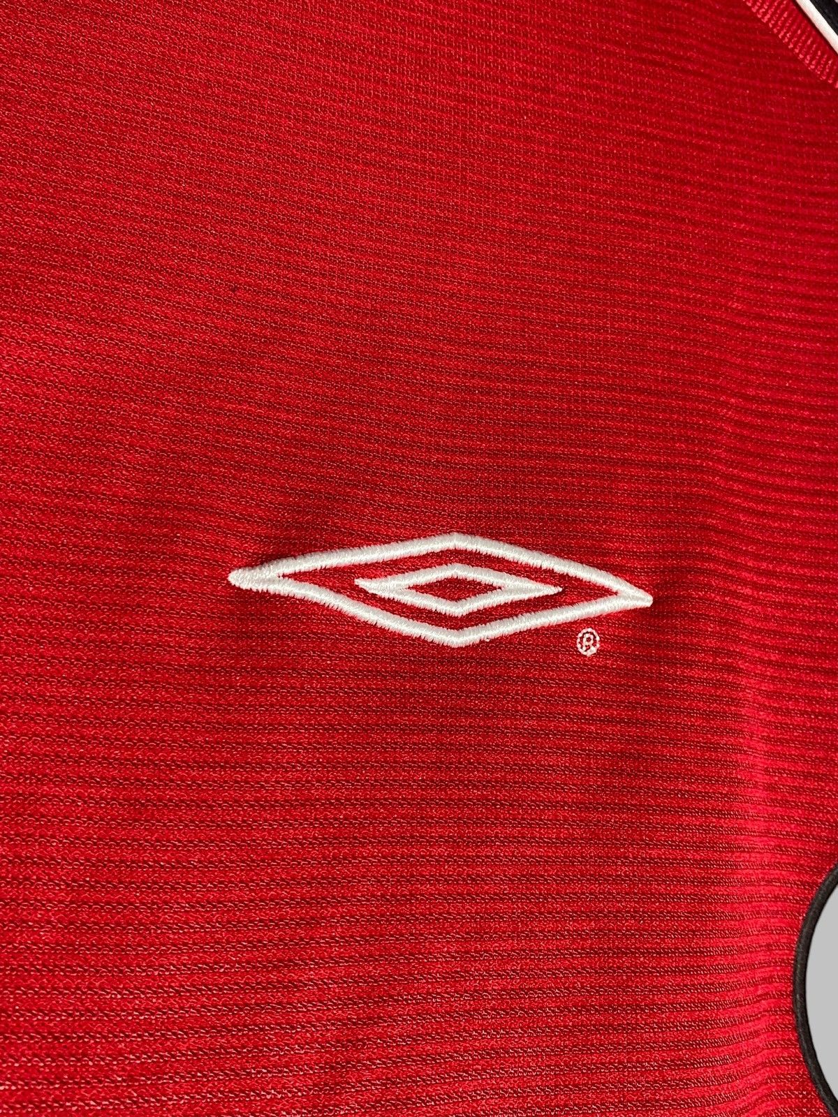 Umbro Vintage Umbro Manchester United 2000/01 Home Football Shirt Size US M / EU 48-50 / 2 - 8 Thumbnail