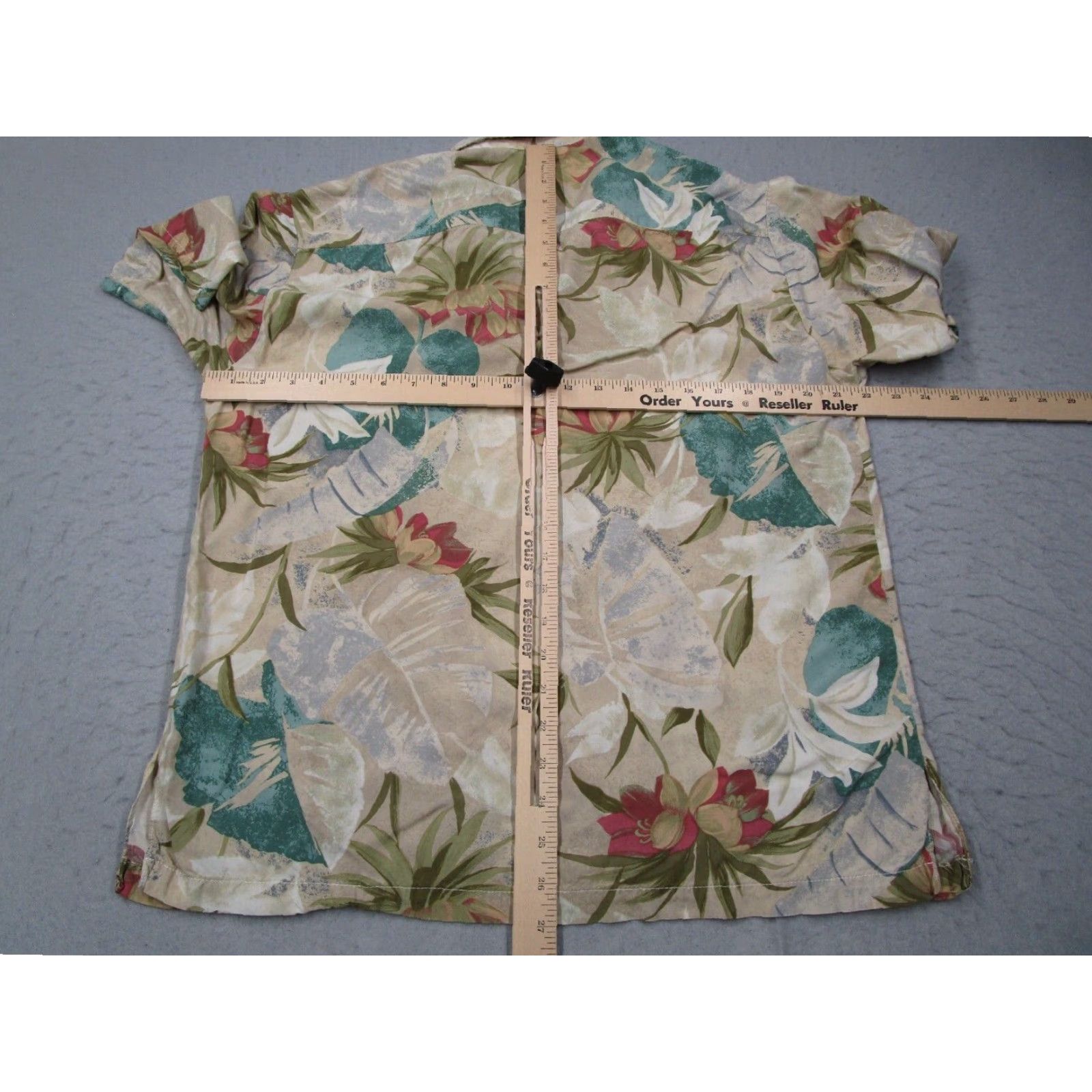 Tori Richard VINTAGE Tori Richard Men's Medium Beige Floral Short Sleeve Hawaiian Shirt Size US M / EU 48-50 / 2 - 5 Thumbnail