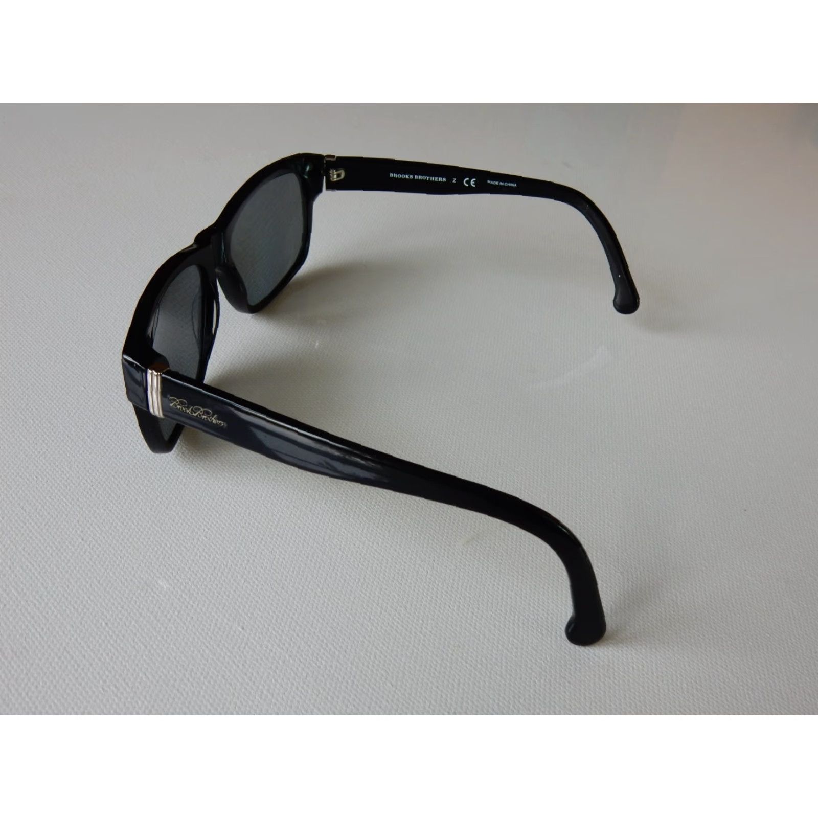 Brooks Brothers VINTAGE Brooks Brothers Men Sunglasses Frames Only Black Prescription Small Scratches Size ONE SIZE - 3 Thumbnail