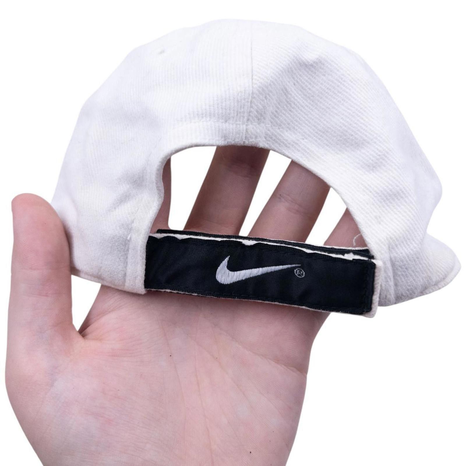 Nike Vintage Nike Niketown Chicago Embroidered Hat Size ONE SIZE - 4 Thumbnail