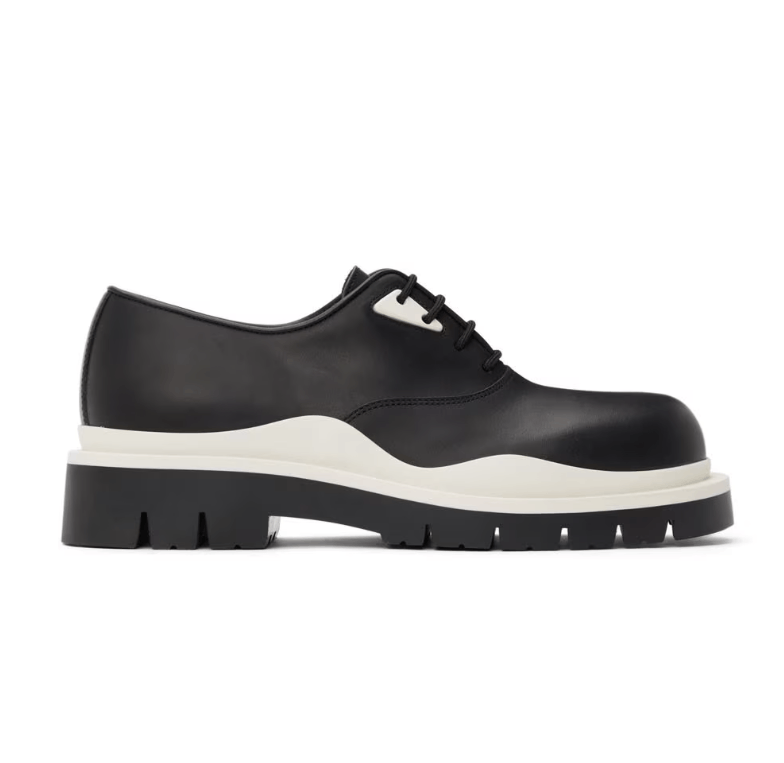 image of Bottega Veneta O1Loc1C0124 Tire In Black/white Shoes, Men's (Size 9)