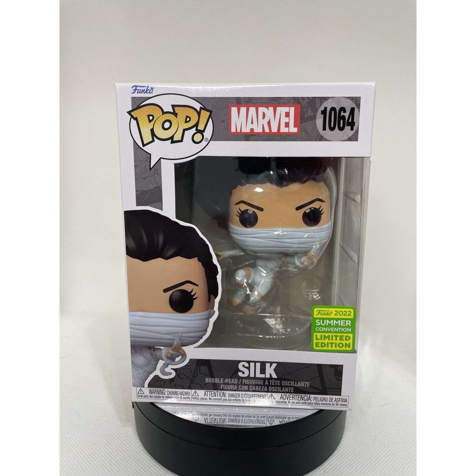 Other Funko Pop Silk 1064 - 2022 Summer Convention - W Protector Size ONE SIZE - 1 Thumbnail