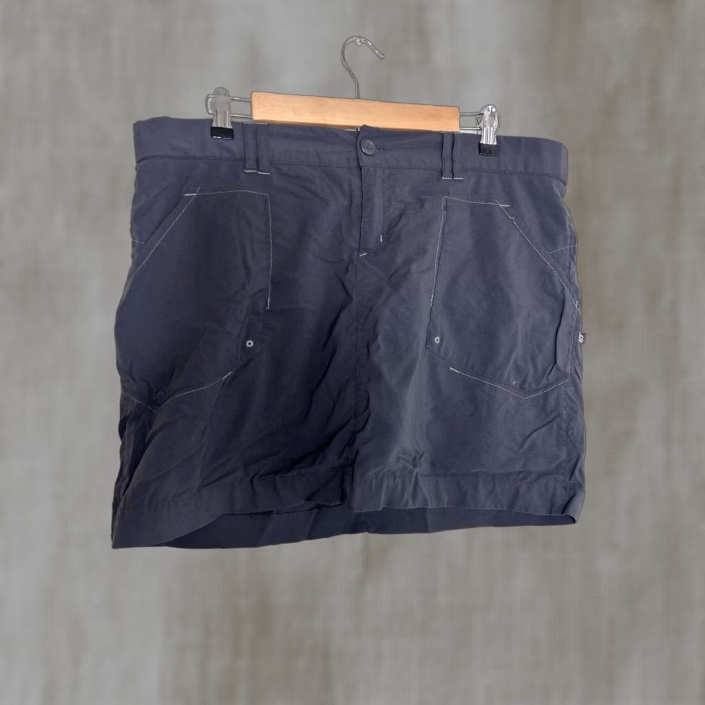 Eddie Bauer Eddie Bauer Skort Womens L Gray Active Lined Pockets Nylon Spandex Button Zipper Short Size 36" / US 14 / IT 50 - 1 Thumbnail