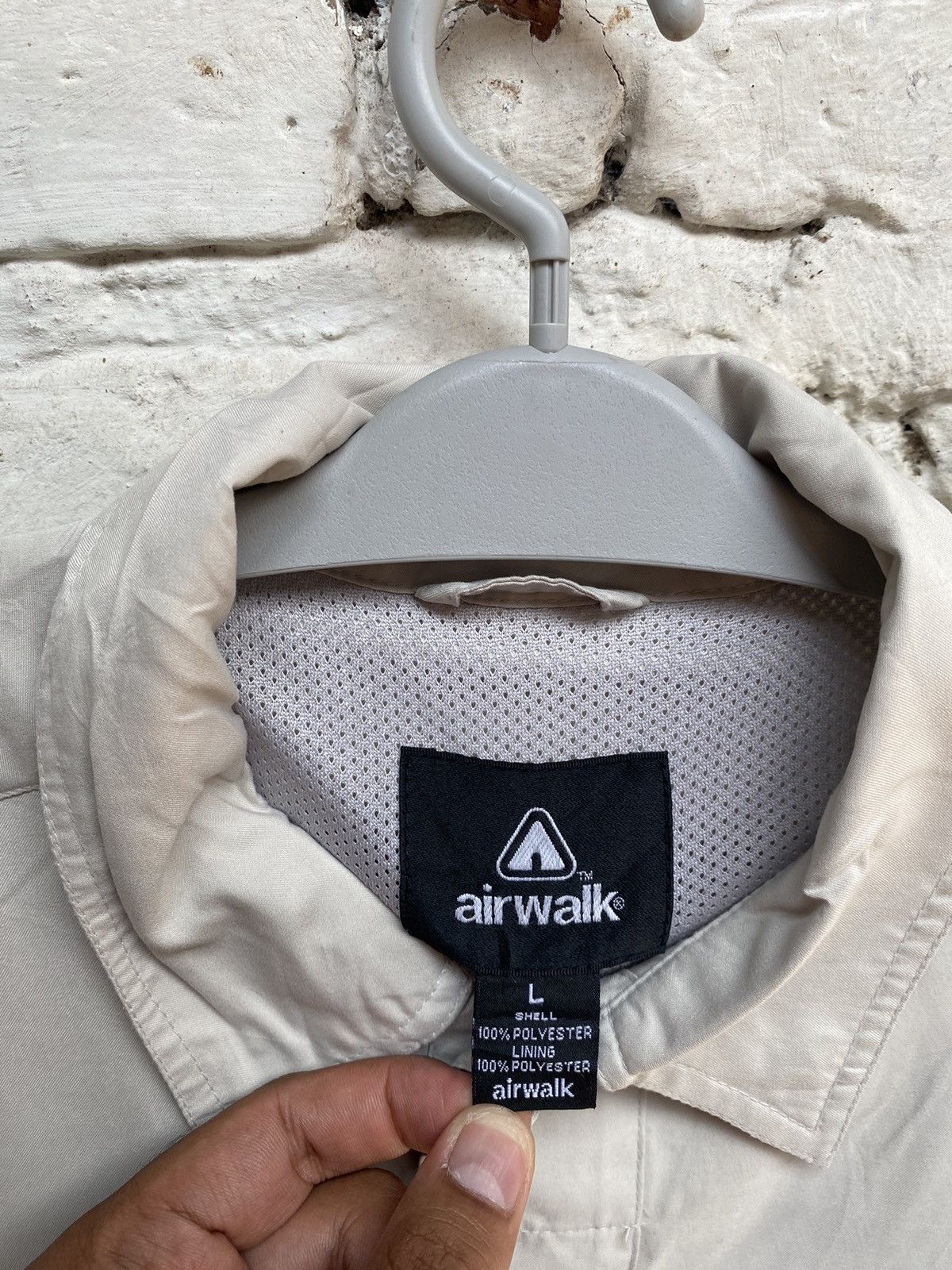 Airwalk × Vintage VINTAGE AIRWALK OUTDOOR BUTTON UP SHORT SHIRT Size US XL / EU 56 / 4 - 4 Thumbnail