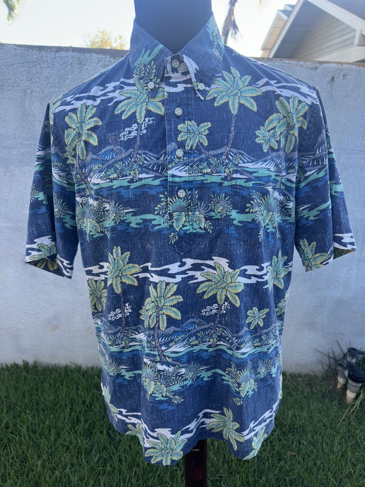 Reyn Spooner PreOwned Reyn Spooner Blue/Green Hawaiian Print Men's M Size US M / EU 48-50 / 2 - 1 Thumbnail