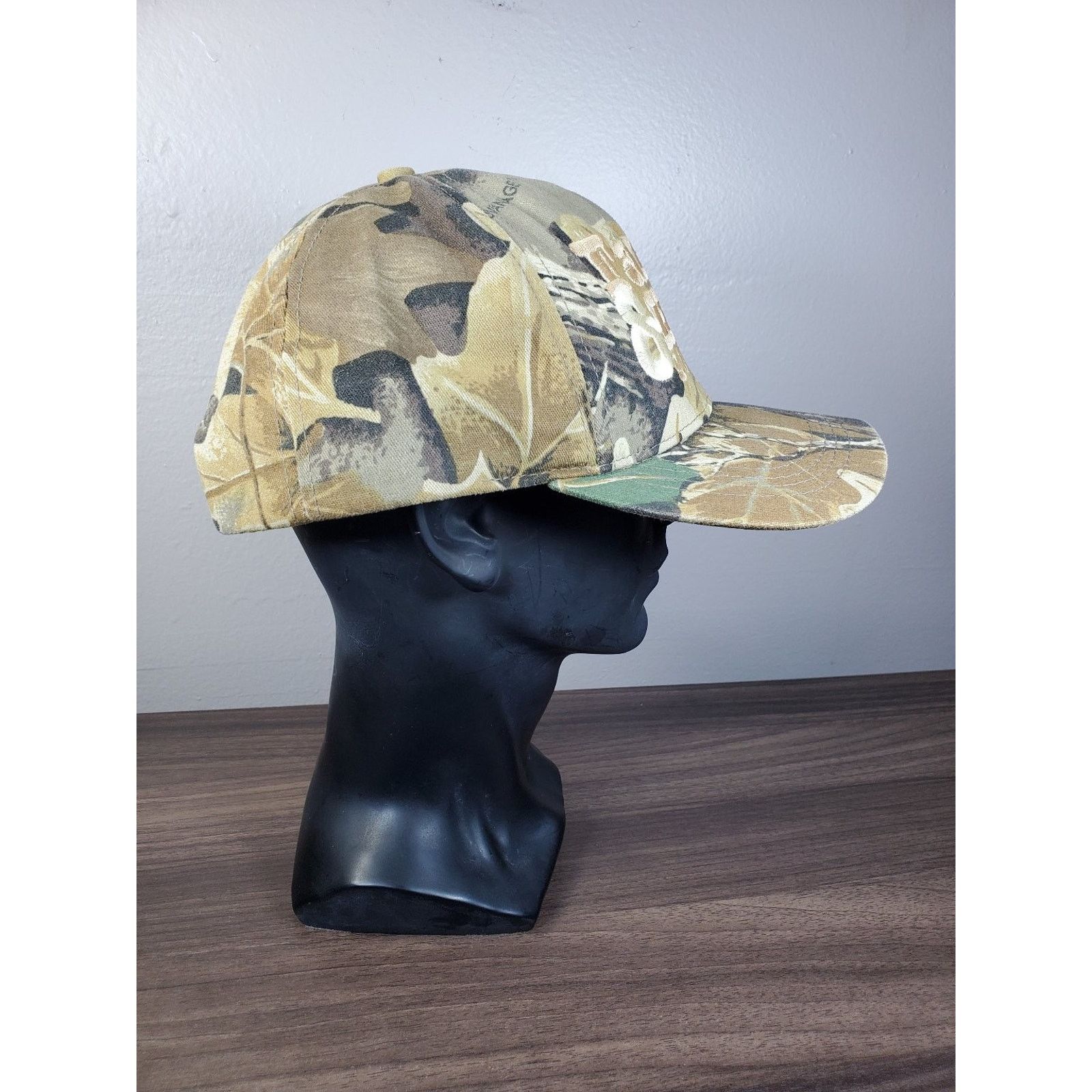 Realtree × Vintage Farm & Home Supply Hat Camo Snapback Cap Hunting Fishing Size ONE SIZE - 5 Thumbnail