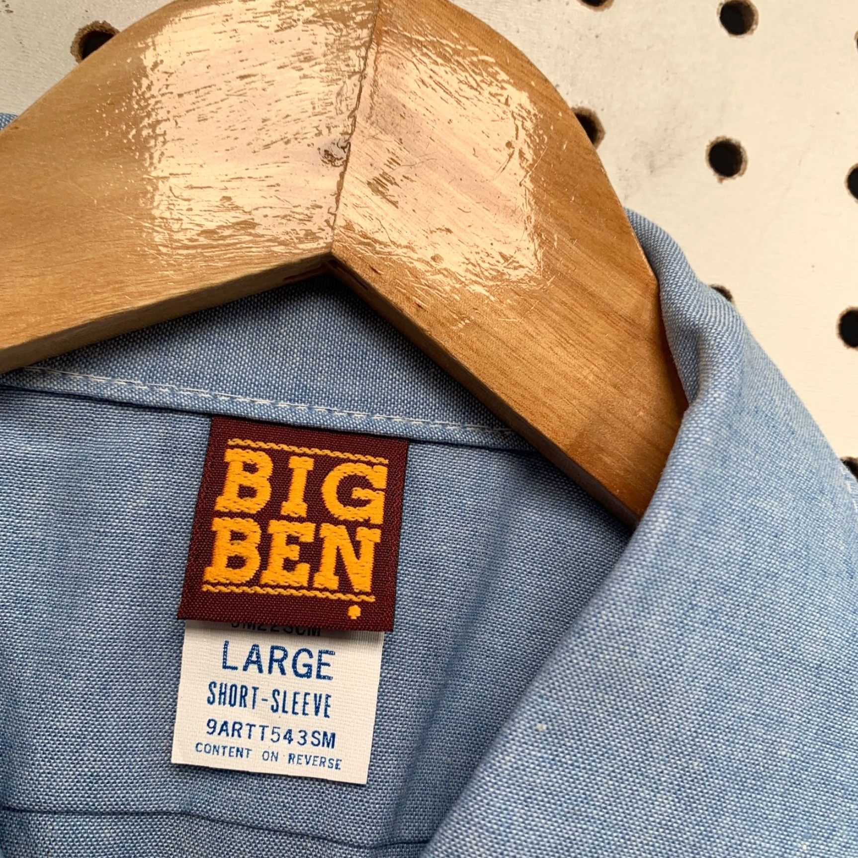 Vintage VINTAGE Big Ben Button Shirt Mens L Blue Chambray Short Sleeve USA Shirt Mens L Blue Chambray Short Sleeve USA Size US L / EU 52-54 / 3 - 3 Thumbnail